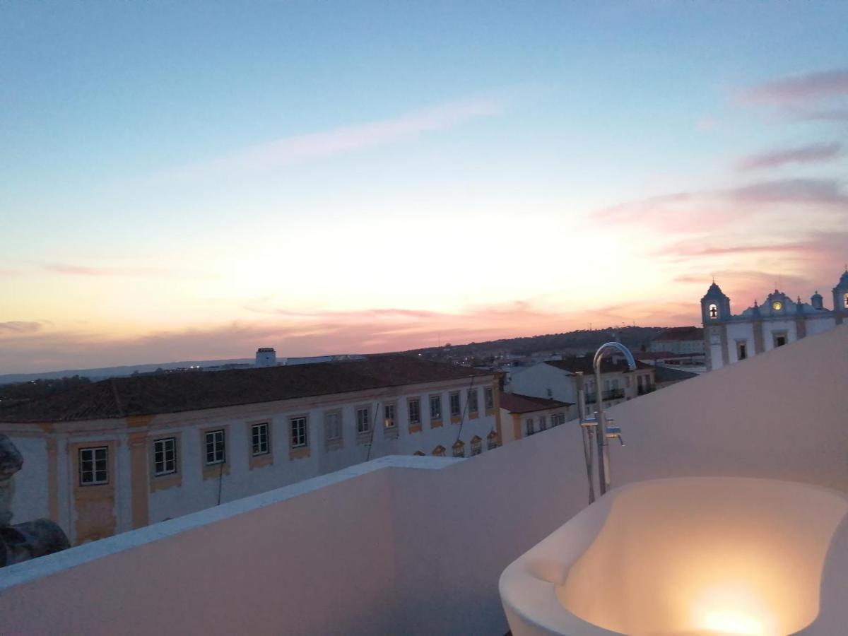 Evora Inn Екстериор снимка